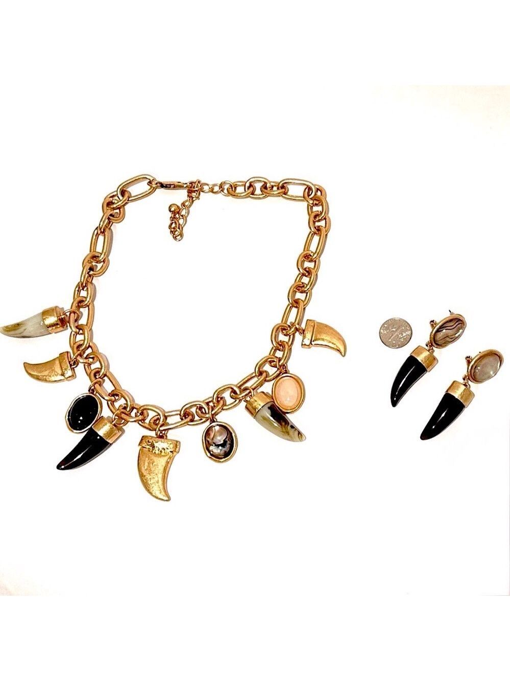 ZARA | Golden Tortoise Horn w Gemstone Lucky Charm Chunky Necklace | NWOT - Picture 5 of 6